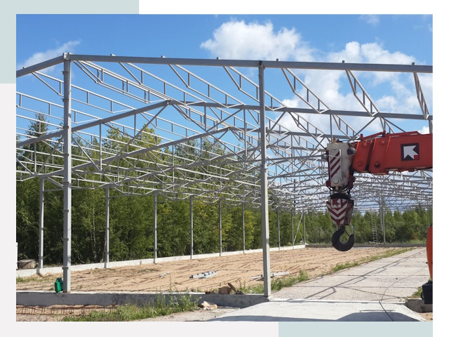 Строительство конюшен в Сафоново от 615 руб. под ключ