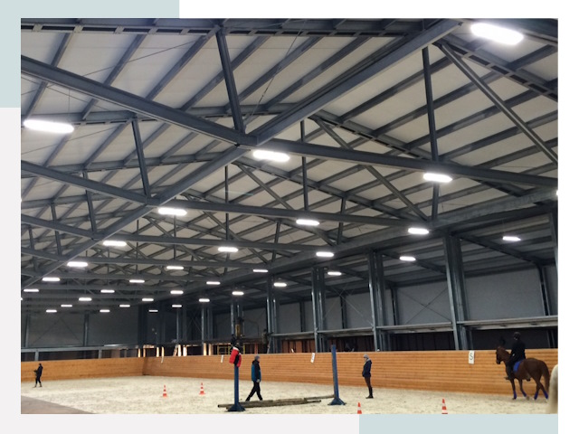Строительство конных манежей от 615 руб в Сафоново
