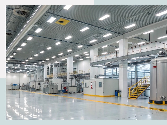 Освещение ангаров в Сафонове от 615 руб. - Эффективные решения